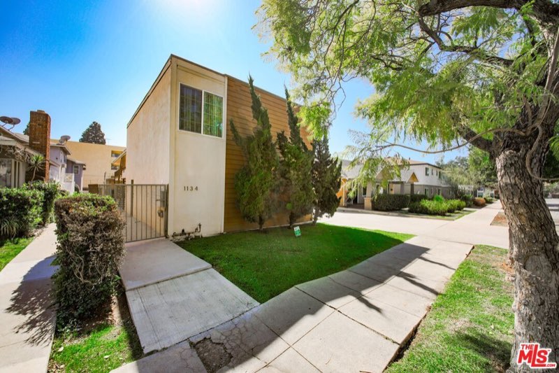 1134 E Doran St in Glendale, closed multifamily sale